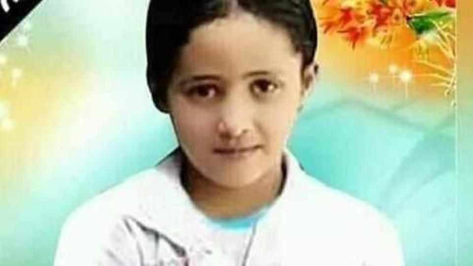 تنفيذ حكم الإعدام لمغتصب الطفلة آلاء في إب وهتاف ضد الحوثي