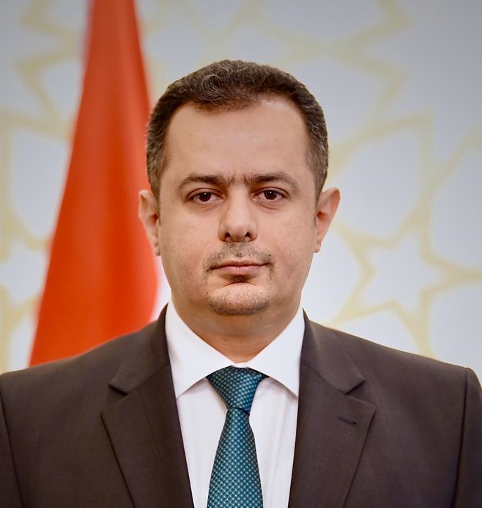 رئيس الوزراء يهنئ نظيره الصومالي بعيد الاستقلال