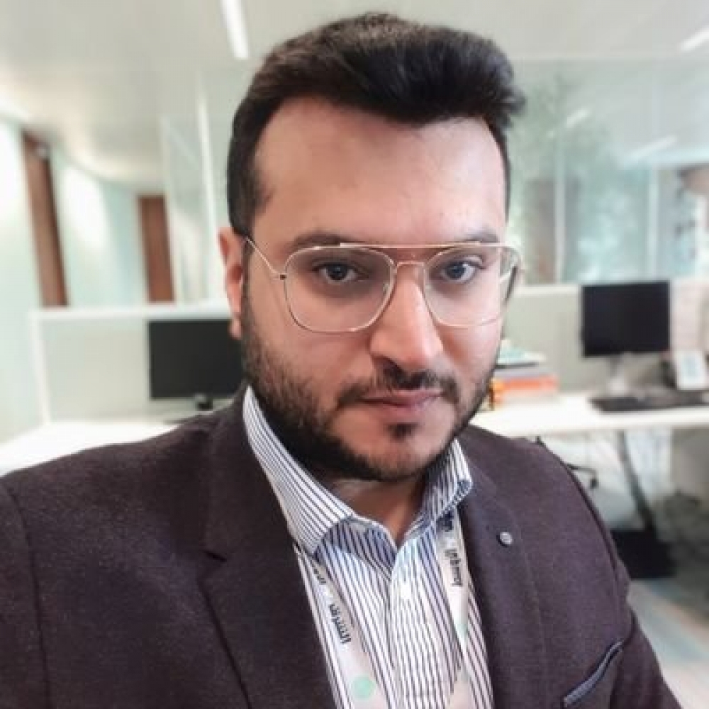 الصحافي السعودي بدر القحطاني يفضح الجبواني كاشفا سبب تصريحاته الأخيرة