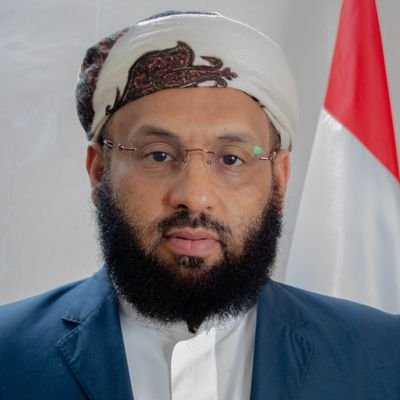 وزير الأوقاف يدعو الى تلاحم الصف الوطني وتوعية الناس بخطر فكر المليشيا الحوثية
