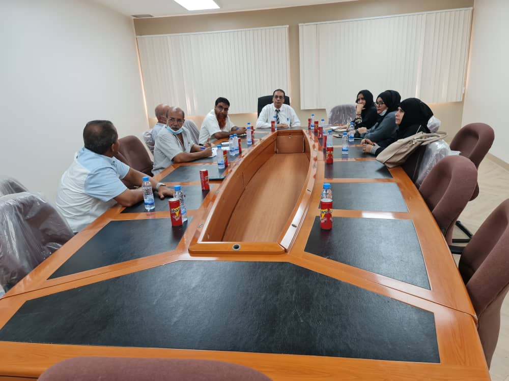 إجتماع في عدن يناقش حجم إنجاز المشروع الحكومي لتأهيل مستشفى عدن العام