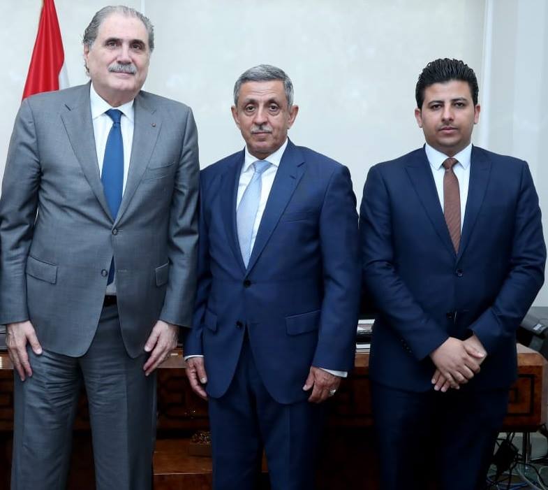 الدعيس يستعرض مع وزير الدولة لشؤون رئاسة الجمهورية اللبناني مسار الأزمة في اليمن