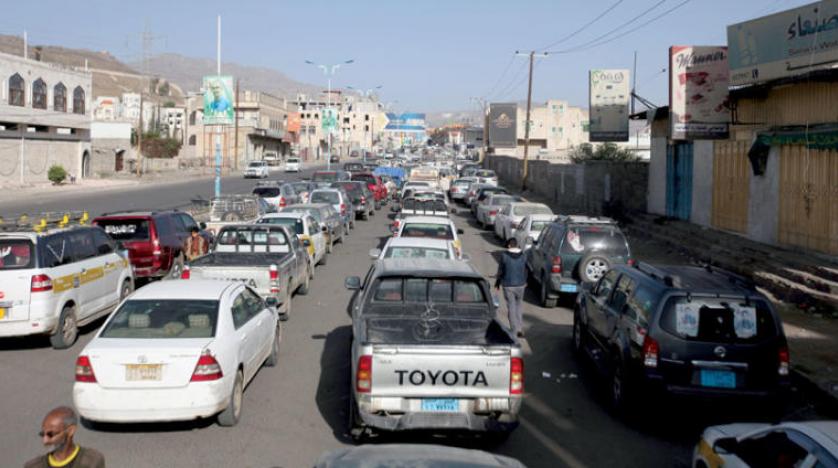 عمليات حوثية منظمة لنهب السيارات تحت ذريعة "المجهود الحربي"