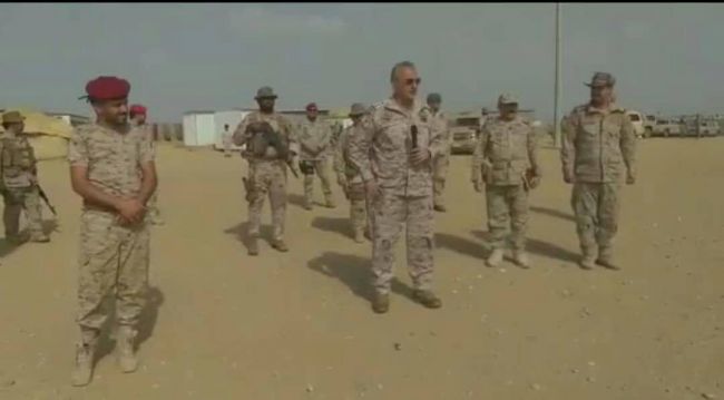أفراد من الجيش الوطني: تحسين الإعاشة خلال رمضان شكل لنا حافزا قويا للصمود حتى إنهاء الانقلاب الحوثي
