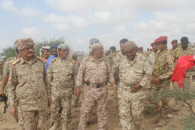 قائد المنطقة العسكرية الرابعة: مقصلة جبهة ثرة وقواتها الباسلة ستبثر يد الحوثي إن تجرأ صوب أبين