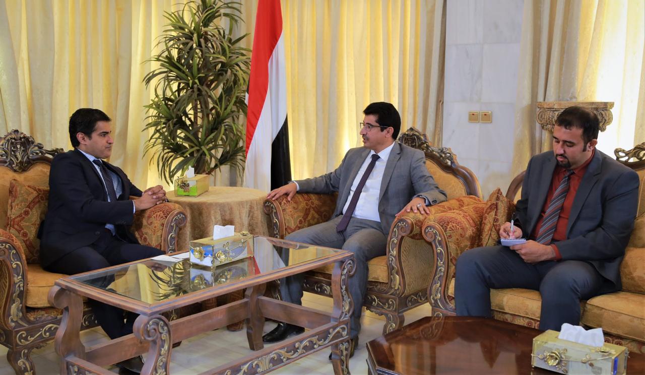 بجاش يشيد بالدور الأمريكي الداعم للحكومة الشرعية في اليمن سياسياً واقتصاديا وأمنياً