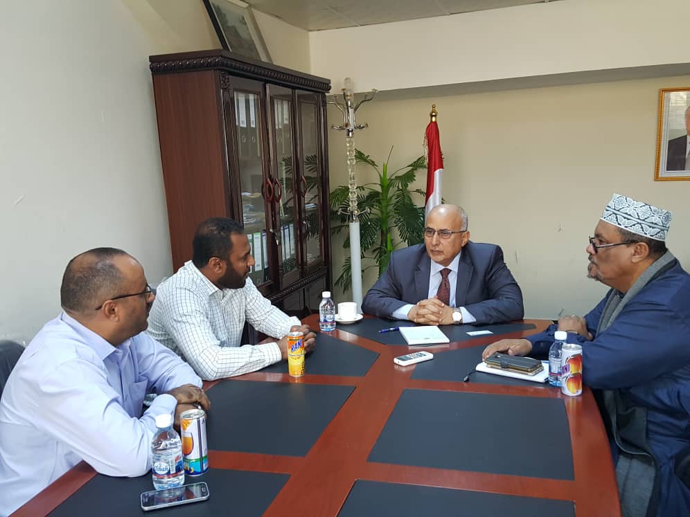 الوزير فتح يبحث مع الهيئة اليمنية - الكويتية للاغاثة تنفيذ مشاريع إغاثية وتنموية