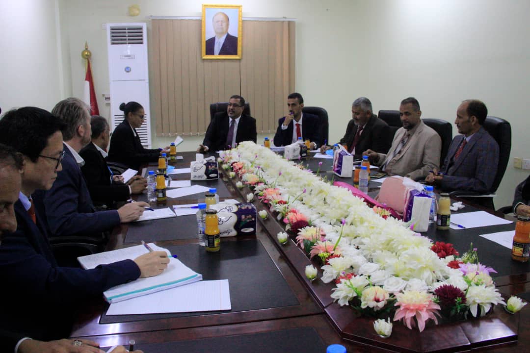 وزير العدل يبحث مع البرنامج الانمائي مشروع سيادة القانون في اليمن
