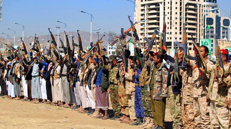 هكذا صفت مليشيا الحوثي الإرهابية قيادي مؤتمري بالمحويت!