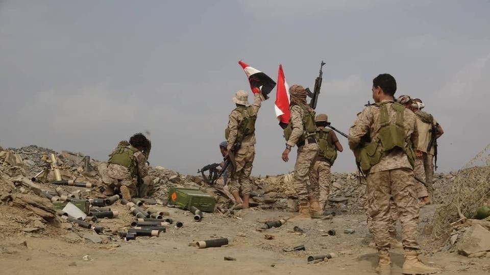 الإعلان عن قطع خطوط الإمداد الحوثي في جبل النار