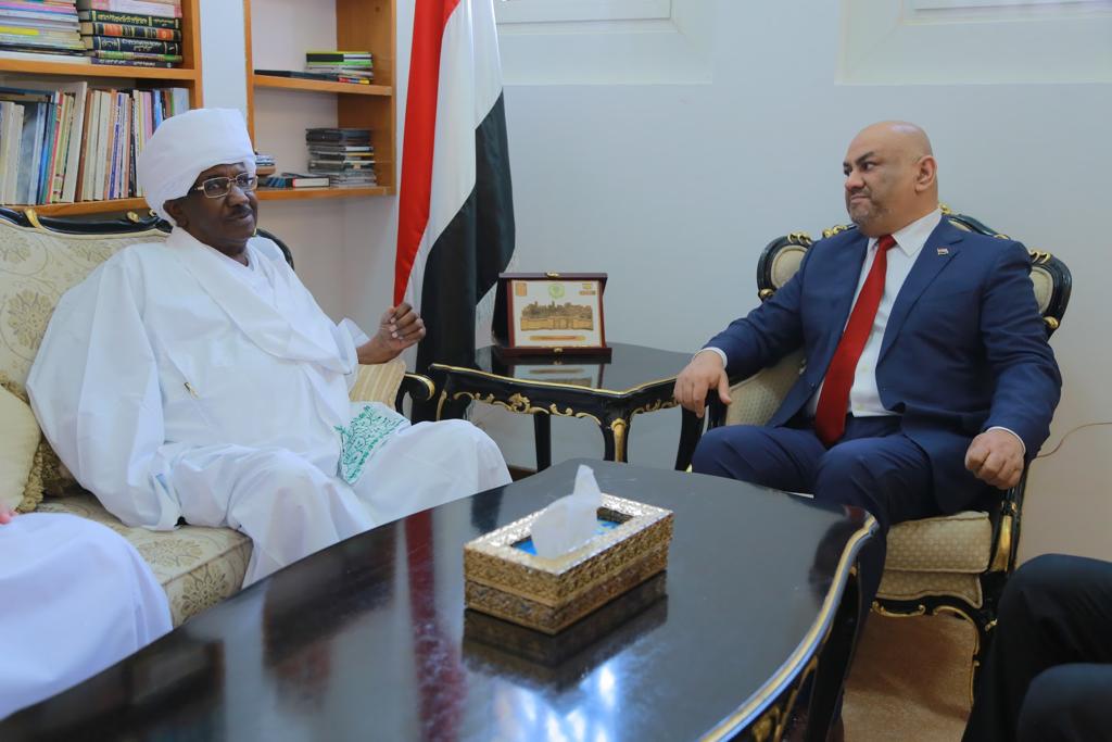 اليماني يشيد بدور سفير السودان الايجابي الذي قام به خلال فترة عمله سفيراً لبلاده لدى اليمن