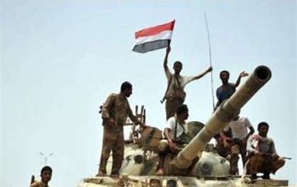 في إطار العملية العسكرية الواسعة.. قوات الجيش الوطني تتقدم في مديرية باقم ومصرع 30 حوثياً