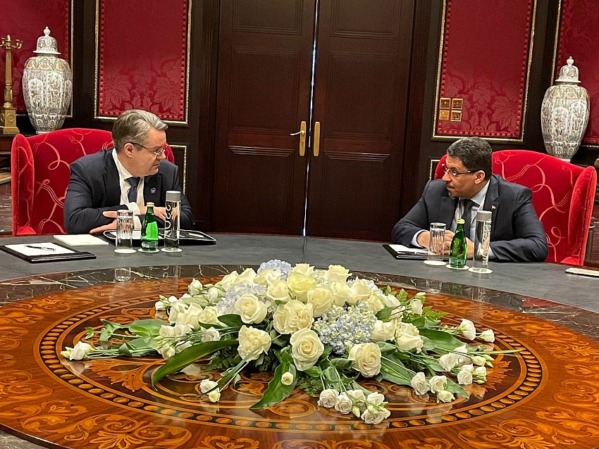 بن مبارك يناقش مع وزير الدولة للشؤون الخارجية الألمانية تطورات الملف اليمني