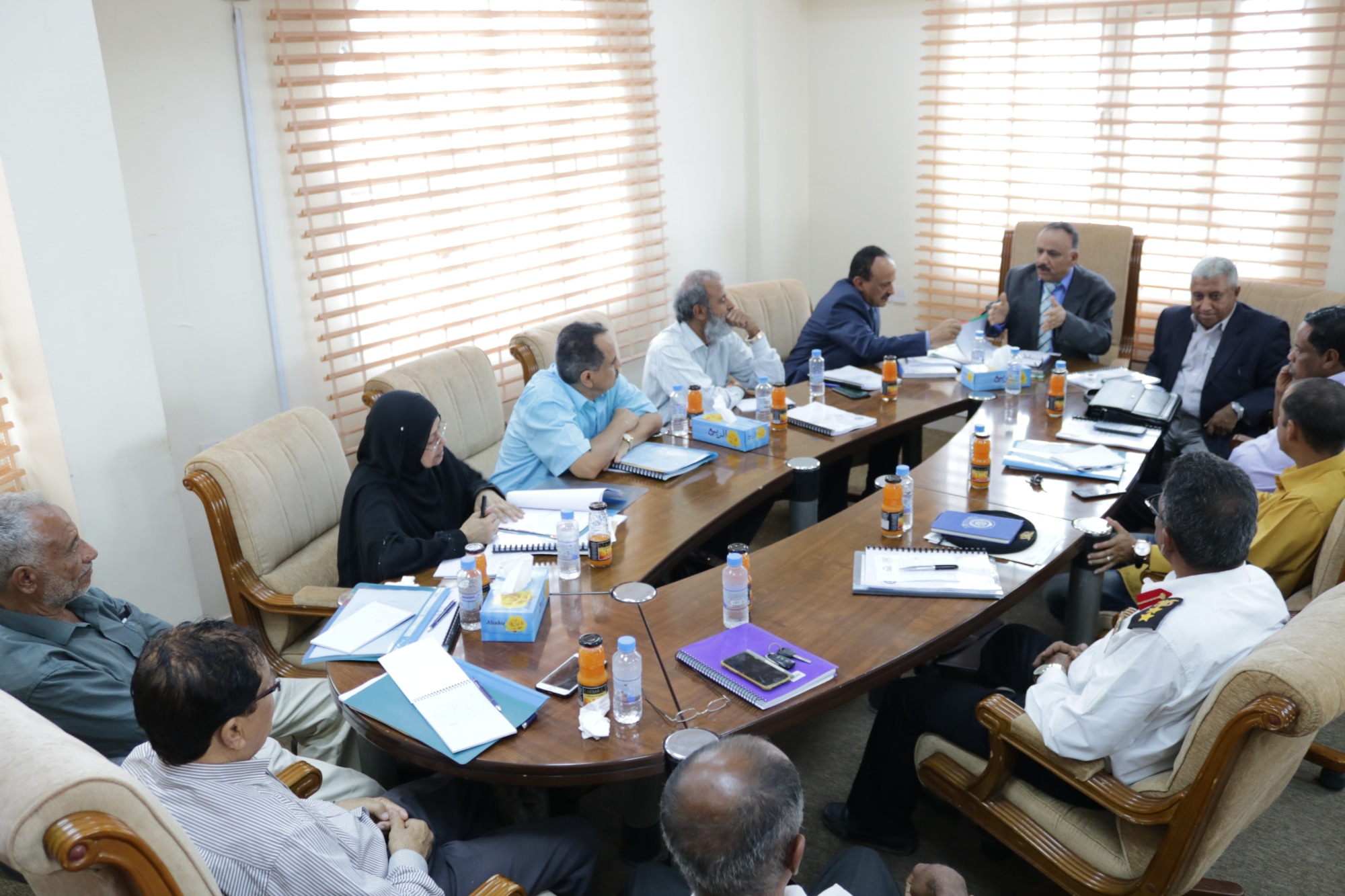 عدن | اجتماع يناقش خطة لجنة الطوارئ للإستجابة لمخاطر خزان صافر