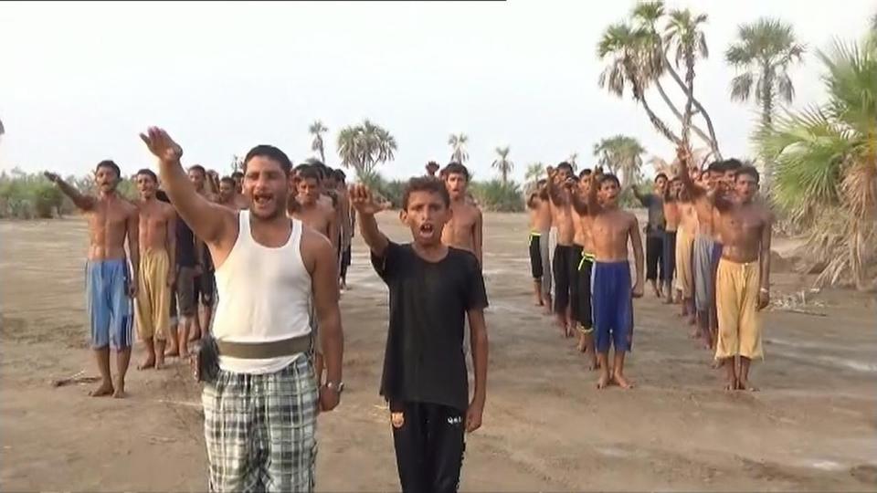 مليشيا الحوثي تنشئ 4 معسكرت جديدة لتدريب مقاتلين من 5 محافظات