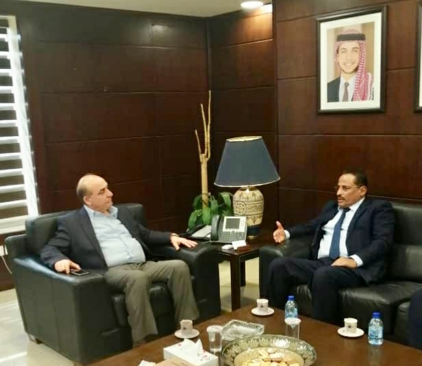 وزير النقل صالح الجبواني يلتقي نظيره الأردني