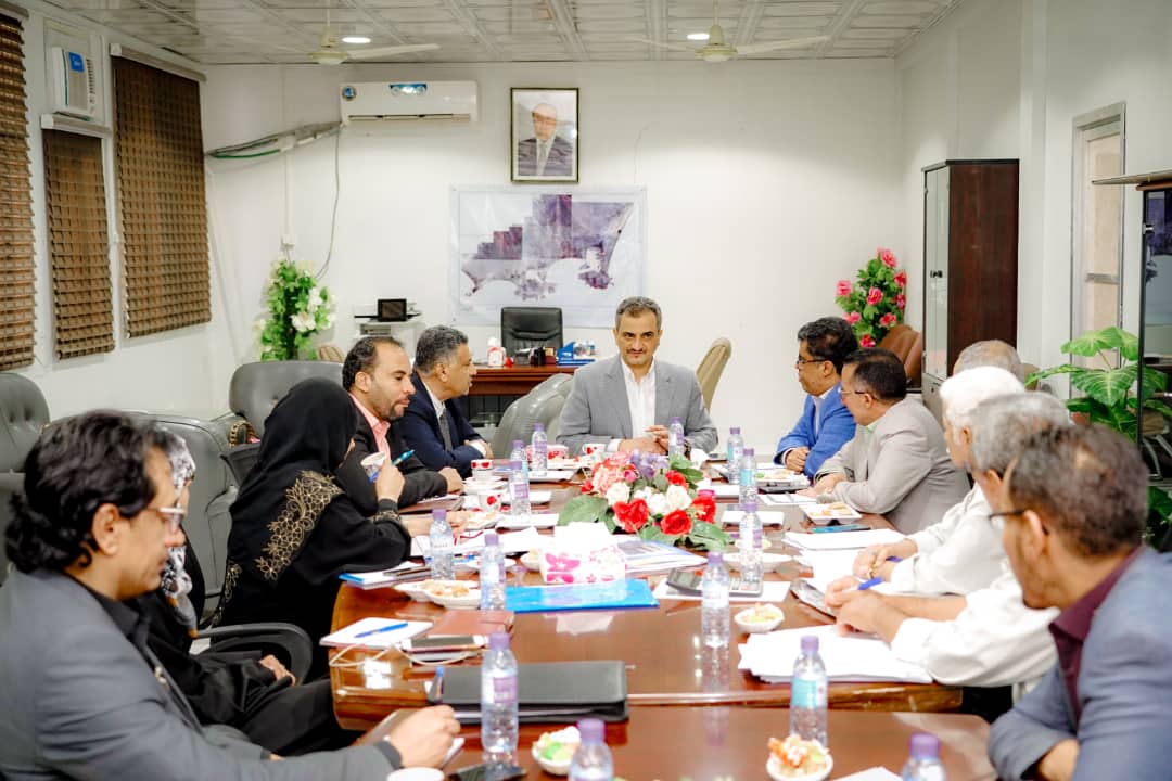 لجنة إعداد الخطة والموازنة في عدن تعقد أولى أجتماعاتها