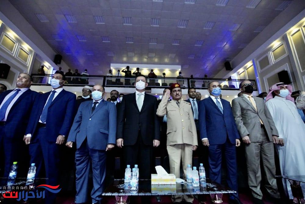 عاجل: رئيس الوزراء يشهد حفل إحياء الذكرى الخامسة لتحرير ساحل حضرموت (صور حصرية)