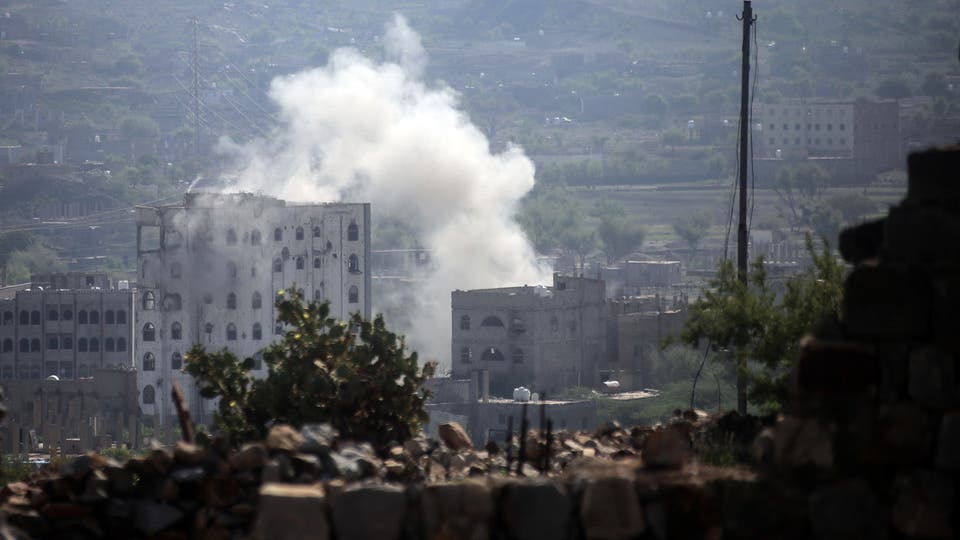التحالف يصطاد خبراء إيرانيون في قاعدة طارق اليمنية
