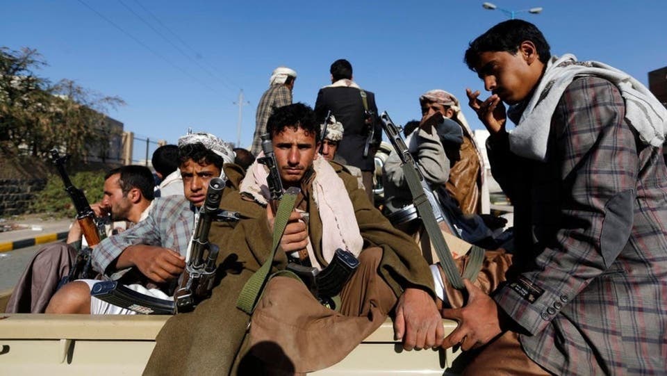 انتهاكات مستمرة.. "الحوثي" تخطف فريقاً إغاثياً في الجوف