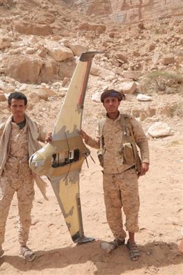 الجيش الوطني يسقط طائرة حوثية مسّيرة ايرانية الصنع شرقي صنعاء