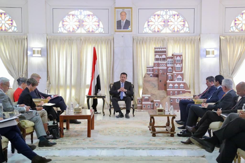 رئيس الوزراء: حان الوقت من المجتمع الدولي لتحديد الطرف المعرقل للحل السياسي في اليمن