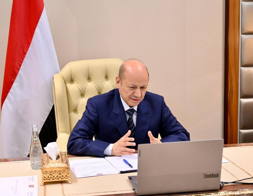 مجلس القيادة الرئاسي يواصل مناقشة الاوضاع المحلية وتداعيات الهجمات الارهابية الحوثية