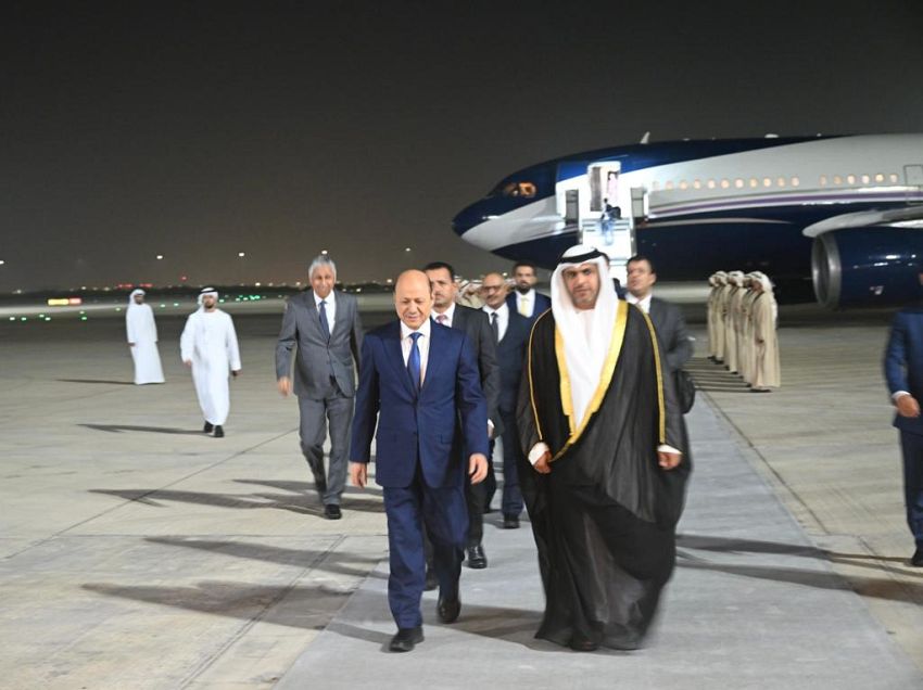 رئيس مجلس القيادة الرئاسي يصل ابوظبي في زيارة عمل لدولة الامارات العربية المتحدة